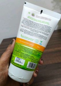 Mamaearth Vitamin C Face Cream