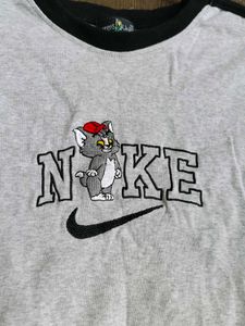 Nike Graphic T-Shirt