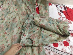 Floral Print Pant Kameez Set