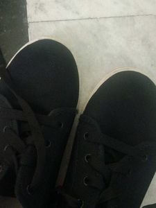 Black Sneakers