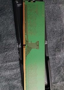 SAMSUNG 8GB DDR4 2400MHz RAM