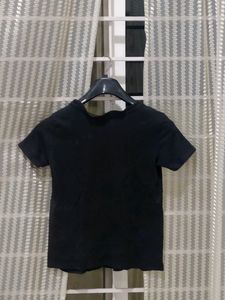 Brand: Unlimited, Size : Medium