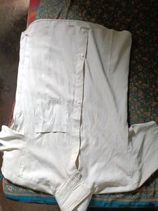 Men&#39;s White Short Sleeve Shirt