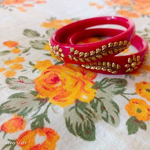 Red & Gold Floral Bangles