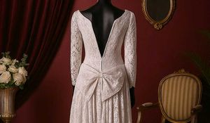 🤍🥀Elegant Lace Midi Dress