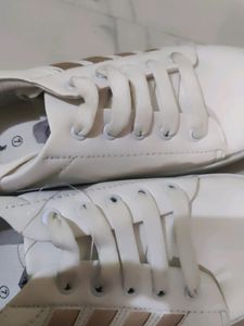 New White And Gold Women Sneakers With Tag