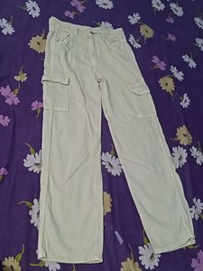Beige Cargo Pants - Streetwear Style