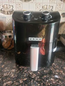 Unused Air Frayer With 2 Years WARRANTY