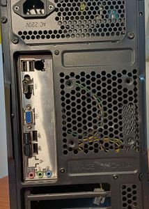 CPU i5 3rd Gen, 256 Gb,12 Gb Ram,Win 10 Pro
