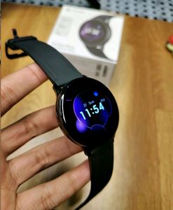 Noise Vortex PLUS Smartwatch - Brand New