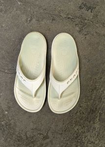 Cross Imported Luxury Slippers 🩴