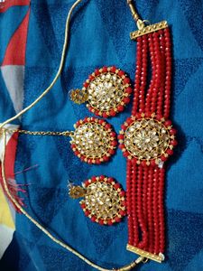 Red Chokar Set