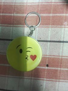 Emoji Kiss Keychain