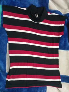 Here & Now Women Fitted Top
