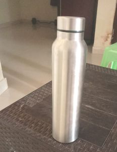 New Steel Water Bottle Of 1 Litre