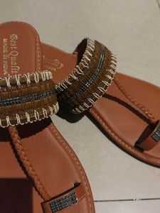 Brown Toe Ring Embellished Sandals