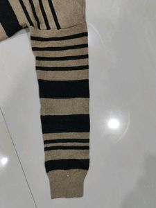 Beige Striped Sweatshirt Model frock