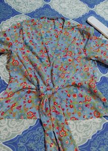 Floral Print Tie-Front Top