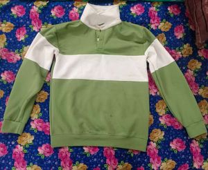 Green &amp; White Pullover