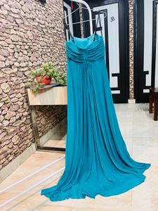 Very Pretty Party Gown❤️