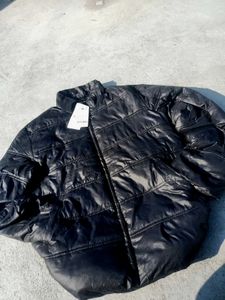 Puffer Jacket - Black