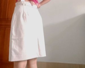 H&amp;M Mini Skirt