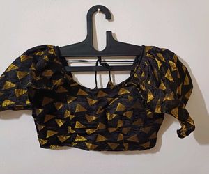 💥Price Drop💥 🆕️ Black Brocade Blouse