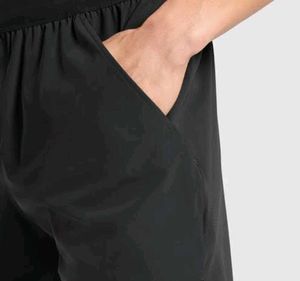 Men&#39;s Black Workout Shorts