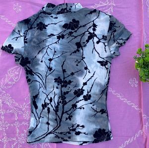 party type casual fitted tee