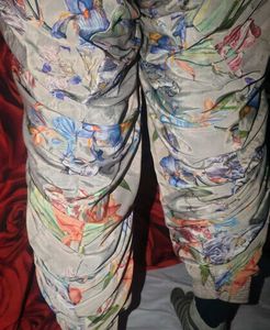 Floral Print creap silke suit