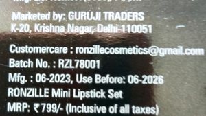 Mini Lipstick Kit By Ronzille Cosmetics . Pocket L
