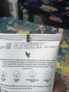 Forever Radiance Moisturizer