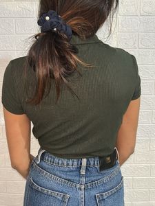 Flash Sale - NUON Green knit crop top