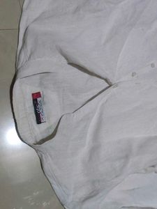 women&#39;s White Long Sleeve Shirt