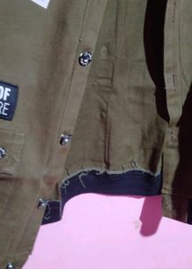 Branded Jocket 2 or 3 Wear Awesome Quality Guys 💞