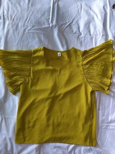 Pleated Sleeve Top