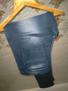 Stylish Jeans with Belt FREE