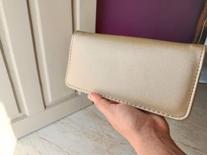 Brand New Clutch 💯✨