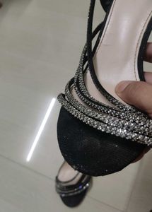 Black Shimmering Heel