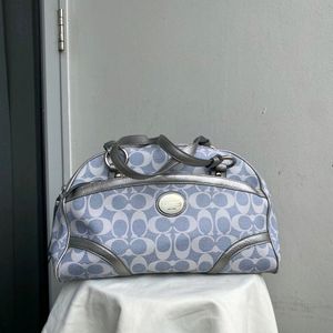 Coach Signature 100% Authentic Bag