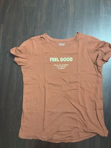 Feel Good Graphic Tee