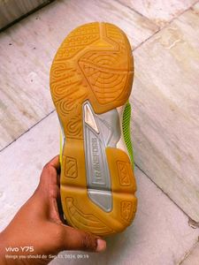 Non Marking New Shoes For Uk 8