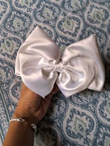 White Hair Bow