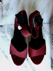🤩Trendy Heel Wedges  👠✅️