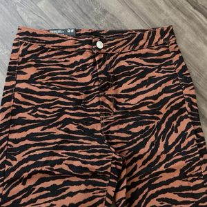 H&amp;M PRINTED JEANS