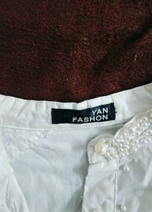 Pearl Details Stretchable Top