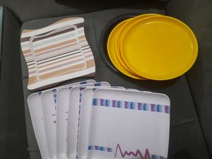 Set Of 11 Plastic Plates Microwave Safe