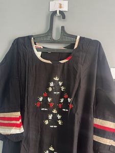 Black Embroidered Kurta Set (XL)