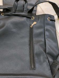 Beautiful Leather Bagpack