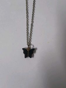 Butterfly Pendant Necklace Set